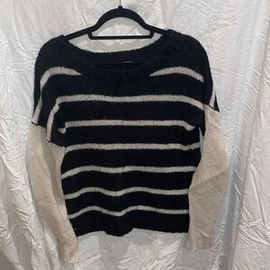 SACK’S black and cream sweater size 0